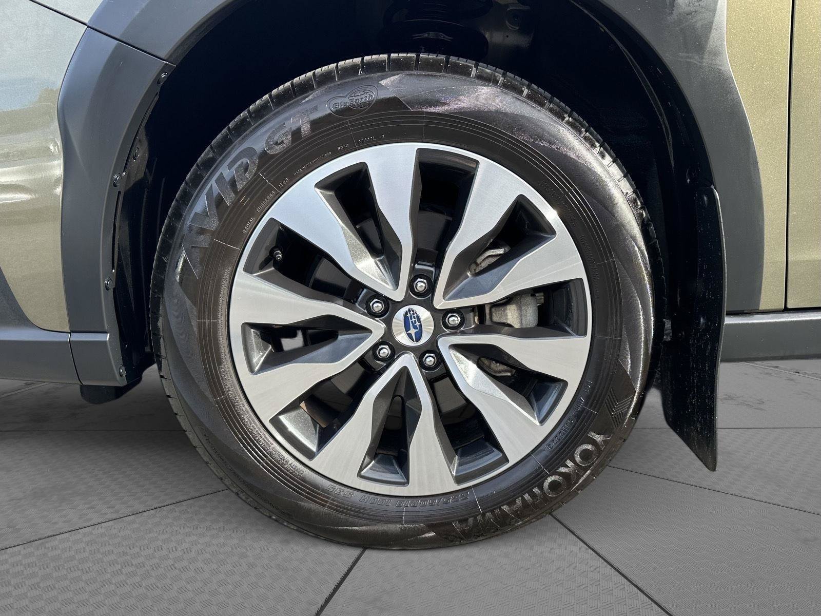 Used 2024 Subaru Outback Touring XT AWD/4WD image 9
