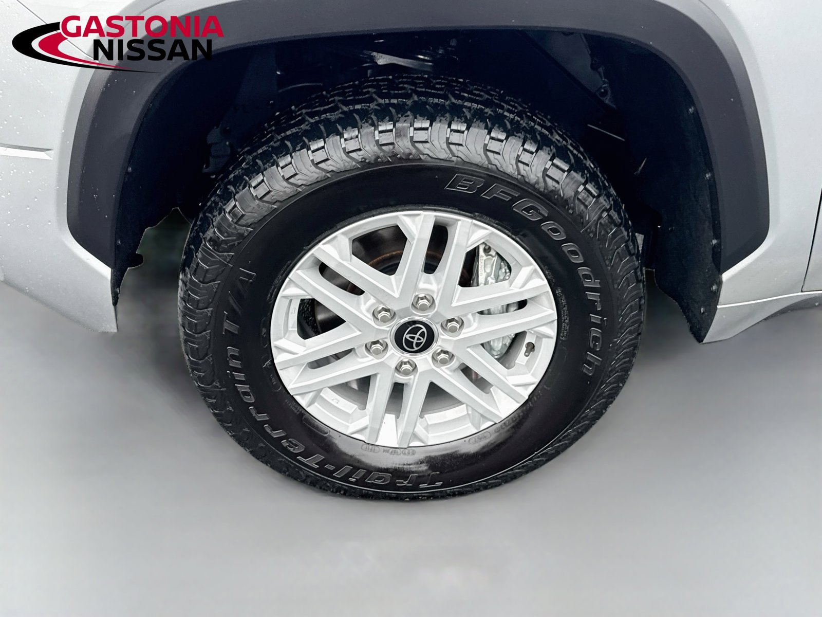 Used 2024 Toyota Tundra SR5 AWD/4WD image 38