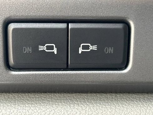 Used 2018 Ford F150 XLT w/ Equipment Group 302A Luxury AWD/4WD image 27