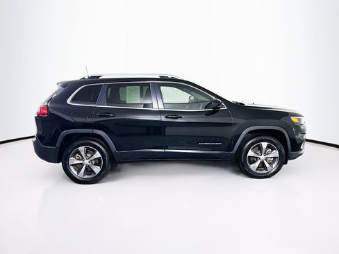 Used 2019 Jeep Cherokee Limited AWD/4WD image 10