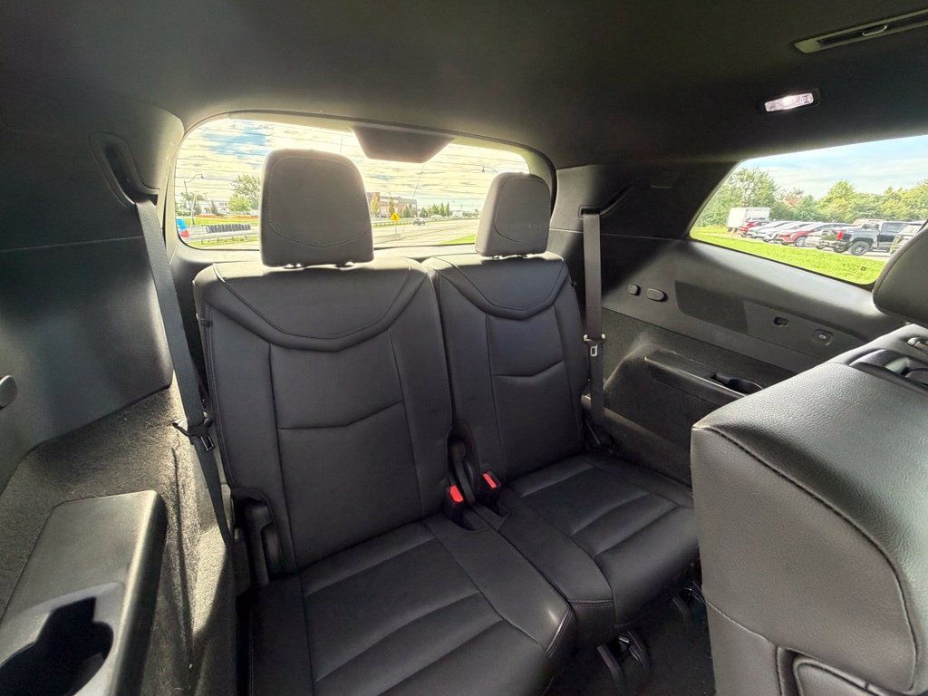 Certified 2023 Cadillac XT6 Luxury AWD/4WD image 35
