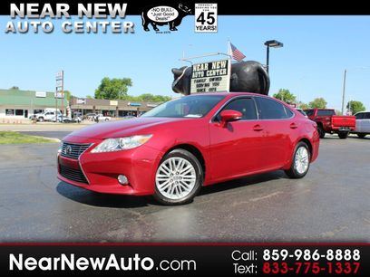 Used 2013 Lexus ES 350 w/ Luxury Pkg
