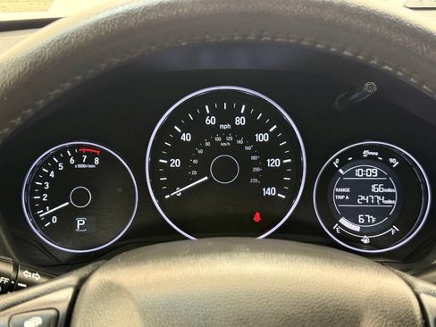 Used 2022 Honda HR-V Sport image 32