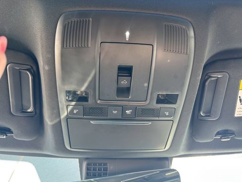 Used 2025 MAZDA CX-5 Signature image 25