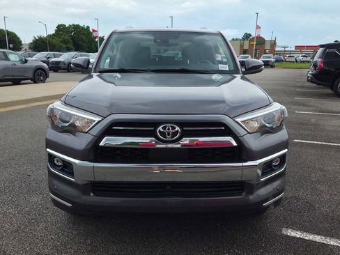 Used 2022 Toyota 4Runner Limited RWD image 2