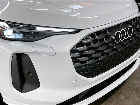 Used 2025 Audi Q5 Premium Plus w/ Premium Plus image 33