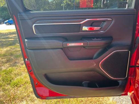 Used 2024 RAM 1500 Laramie image 23