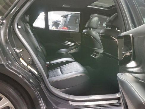 Used 2019 Lexus LS 500h AWD image 23