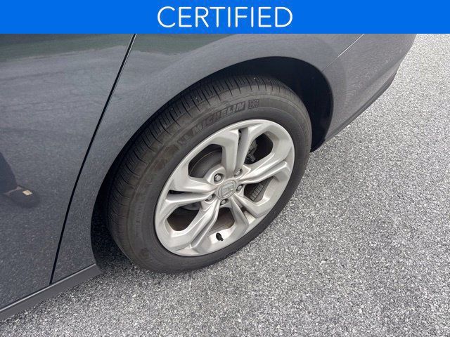 Used 2025 Honda Accord LX image 7