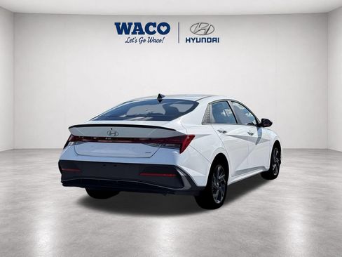 New 2026 Hyundai Elantra Sport FWD image 9