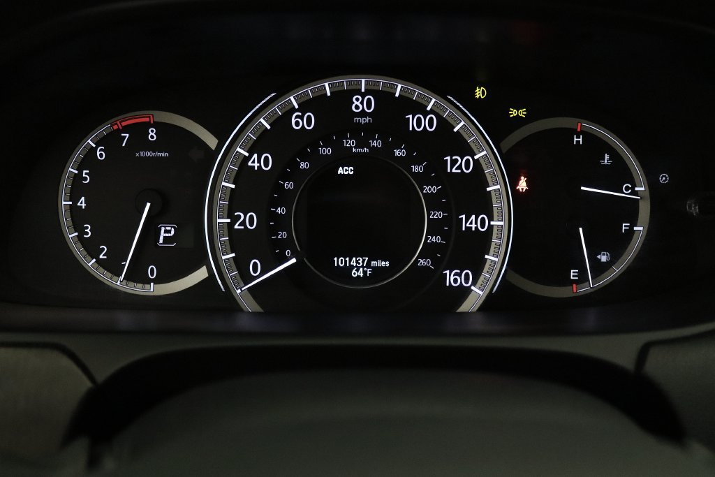Used 2015 Honda Accord Touring image 3