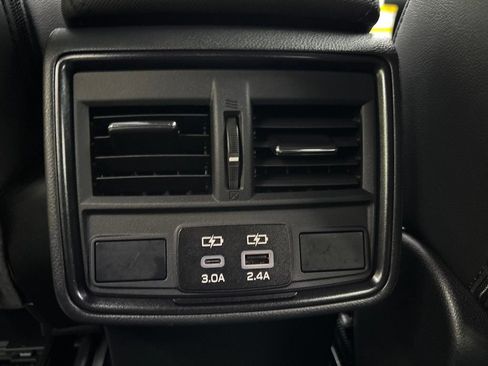 Used 2025 Subaru Forester Limited w/ Protection Package (1PH) AWD/4WD image 9