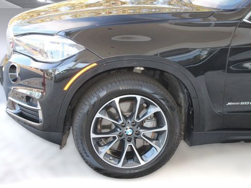 Used 2018 BMW X5 xDrive50i image 12
