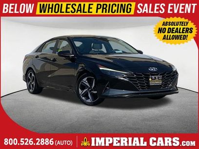 Used 2023 Hyundai Elantra Limited