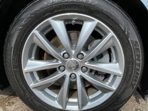 Used 2015 INFINITI Q50 Premium w/ Navigation Package RWD image 15