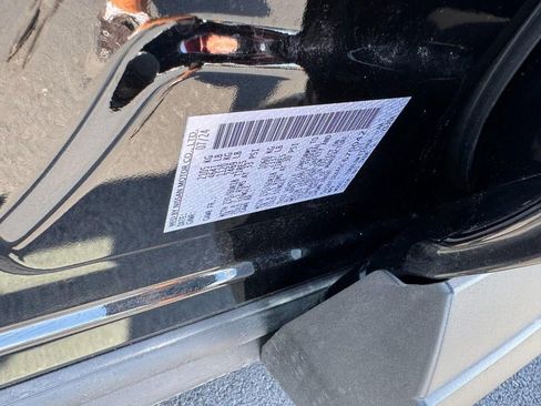 Used 2025 Nissan Rogue SV image 23