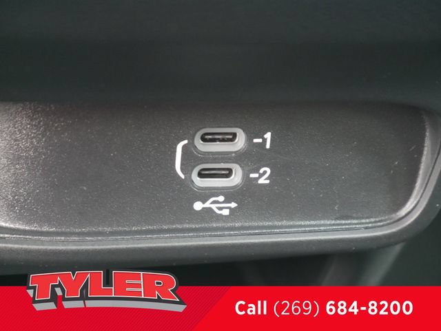 New 2027 Chrysler Pacifica Select FWD image 33