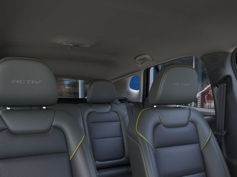 New 2026 Chevrolet Trax ACTIV FWD image 24
