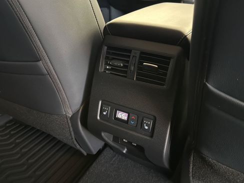 New 2026 Mitsubishi Outlander SEL FWD image 36