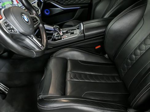 Used 2020 BMW X5 M Competition image 21