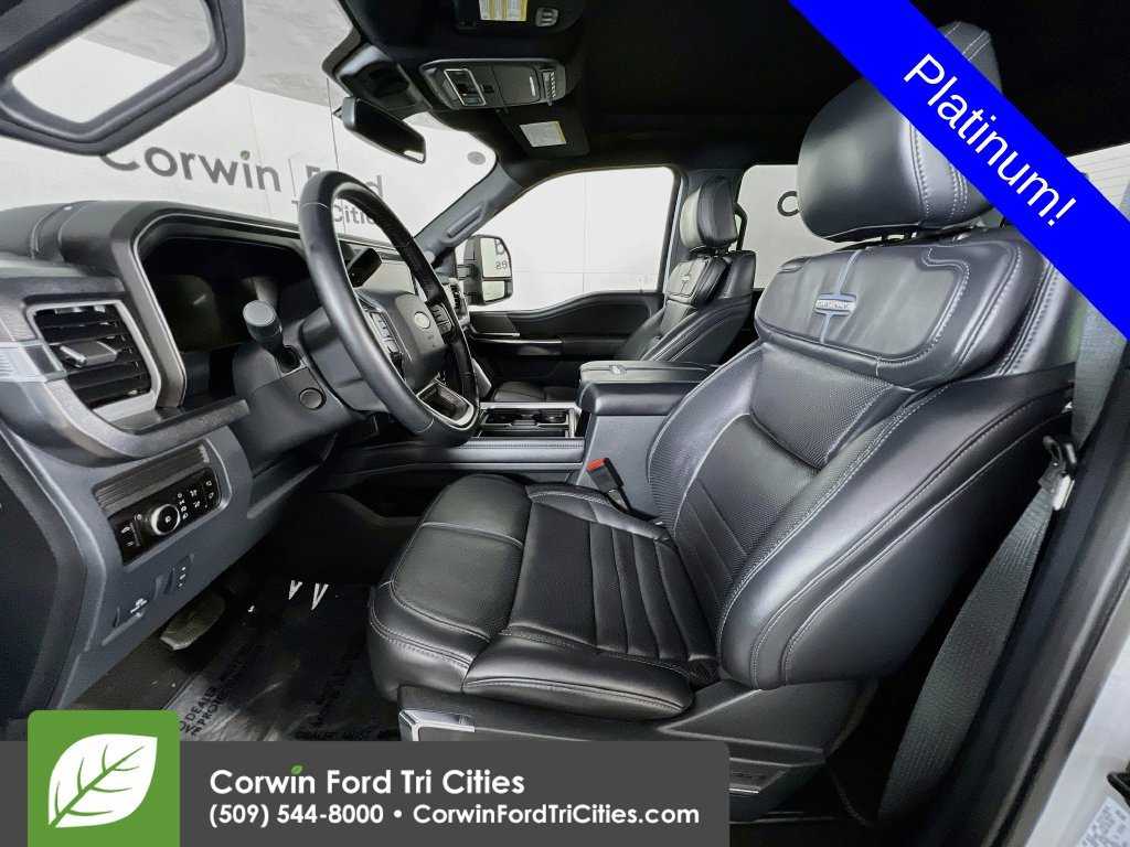 Used 2025 Ford F350 Platinum w/ Tremor Off-Road Package AWD/4WD image 24
