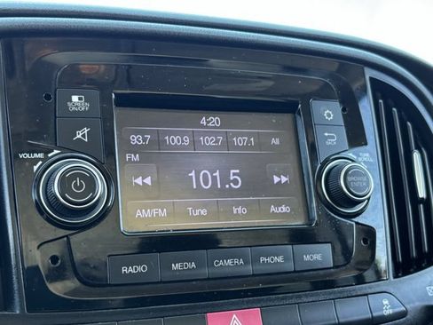 Used 2021 RAM ProMaster City Tradesman FWD image 20