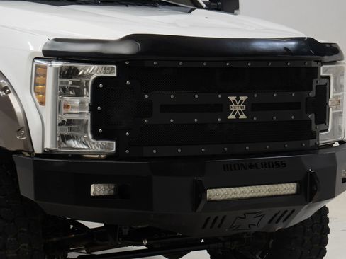 Used 2018 Ford F250 King Ranch image 10