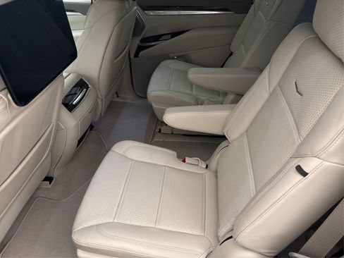 New 2025 Cadillac Escalade Sport Platinum image 10