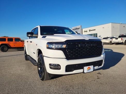 New 2026 RAM 1500 4x4 Crew Cab image 6