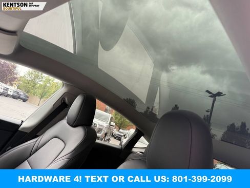 Used 2023 Tesla Model Y Long Range AWD/4WD image 27