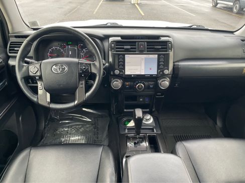 Used 2023 Toyota 4Runner 40th Anniversary SE image 16