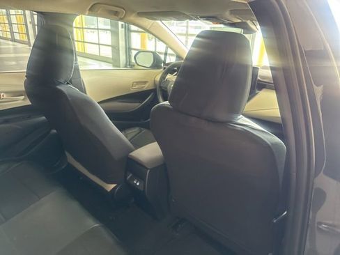 Used 2026 Toyota Corolla LE FWD image 12