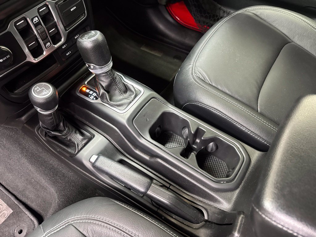 Used 2018 Jeep Wrangler Unlimited Sport S AWD/4WD image 25