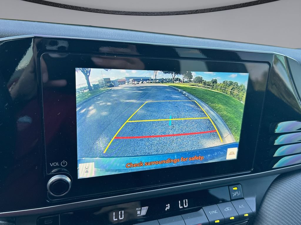 Certified 2025 Toyota Camry SE FWD image 24