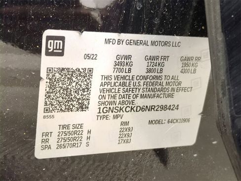 Used 2022 Chevrolet Suburban LT w/ Luxury Package image 34