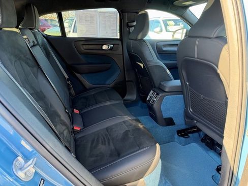 Certified 2023 Volvo C40 P8 Recharge Plus w/ Climate Package image 15