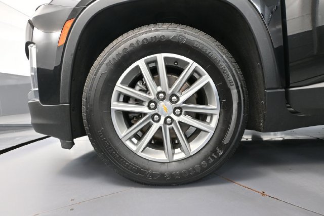 Used 2023 Chevrolet Traverse LT w/ LPO, Floor Liner Package AWD/4WD image 13