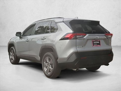 Used 2024 Toyota RAV4 XLE FWD image 8