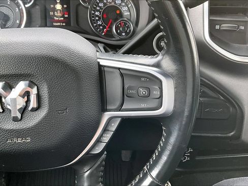 Used 2024 RAM 2500 Big Horn AWD/4WD image 13