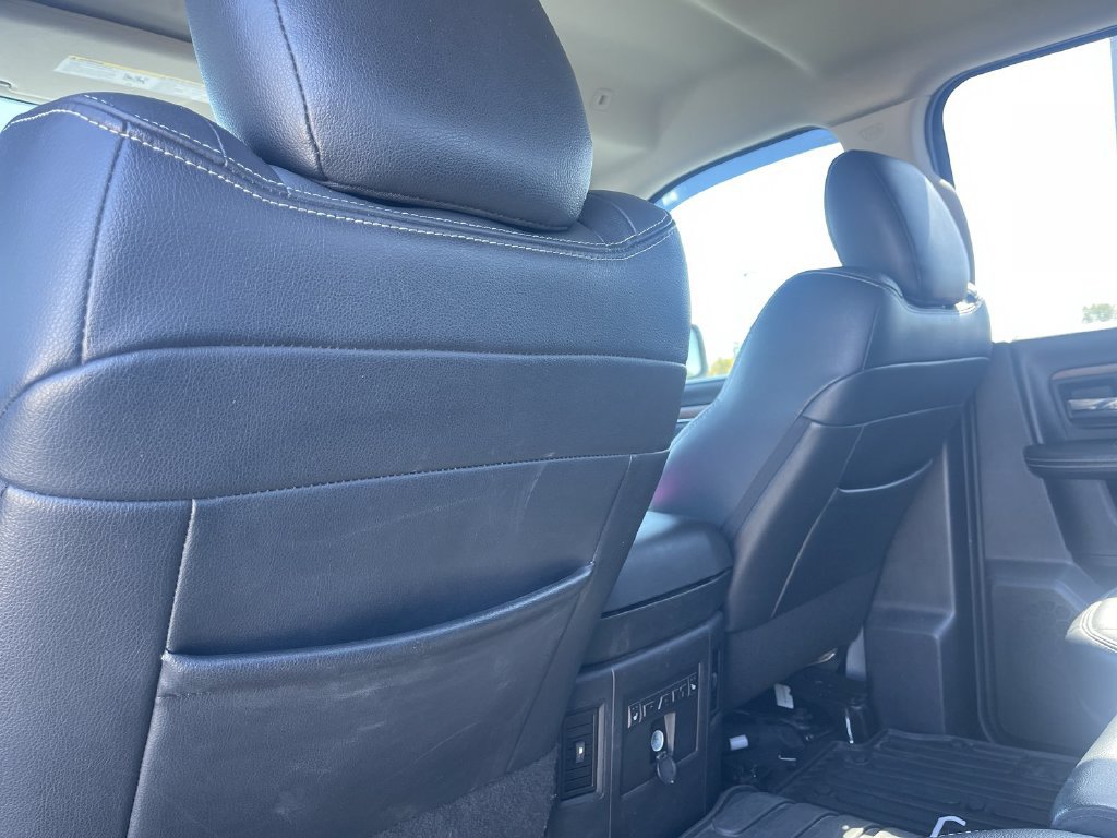 Used 2018 RAM 1500 Laramie w/ Convenience Group AWD/4WD image 35