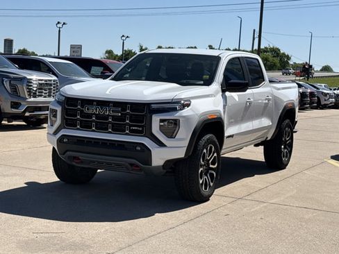New 2026 GMC Canyon AT4 w/ Nightfall Essentials Package AWD/4WD image 12
