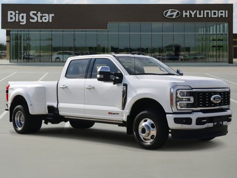 Used 2024 Ford F350 King Ranch w/ Chrome Package image 6