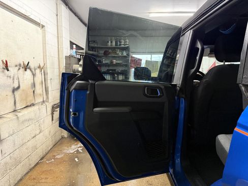 Used 2023 Ford Bronco Big Bend image 10