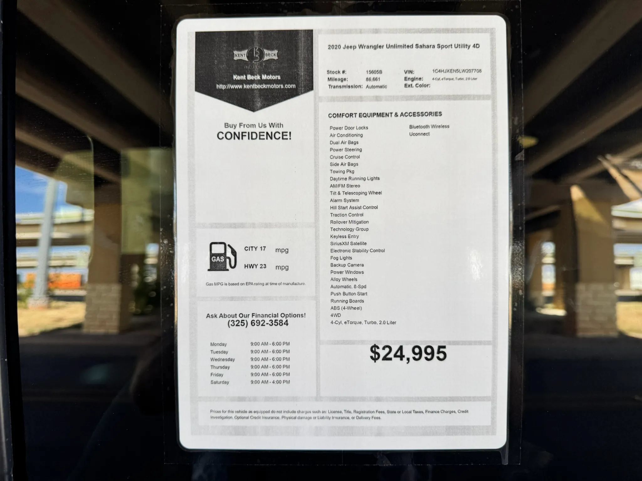 Used 2020 Jeep Wrangler Unlimited Sahara AWD/4WD image 30