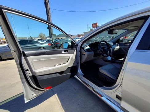 Used 2015 Hyundai Sonata Sport w/ Option Group 04 image 12
