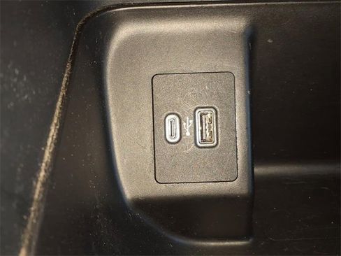 Used 2024 Ford F150 XLT w/ Mobile Office Package image 25