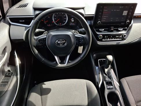 Used 2022 Toyota Corolla SE image 11