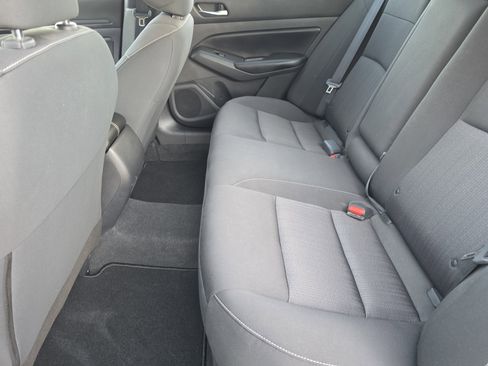 Used 2022 Nissan Altima 2.5 S FWD image 8