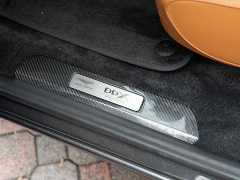 Used 2024 Aston Martin DBX 707 image 17