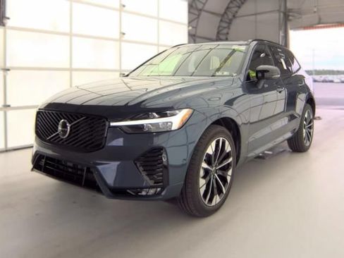 Used 2026 Volvo XC60 B5 Plus AWD/4WD image 1